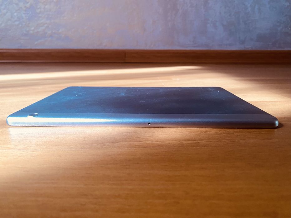 Планшет Huawei,ігровий