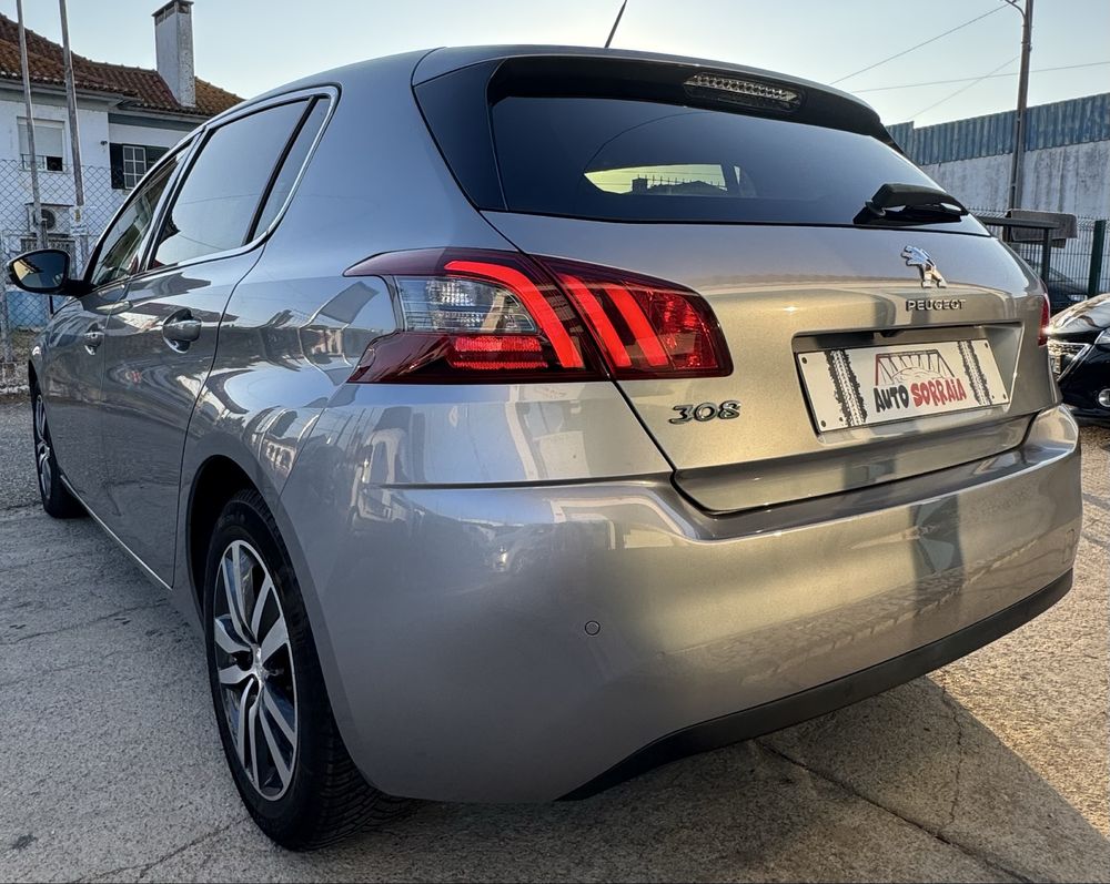 Peugeot 308 1.2 E-THP ALLURE