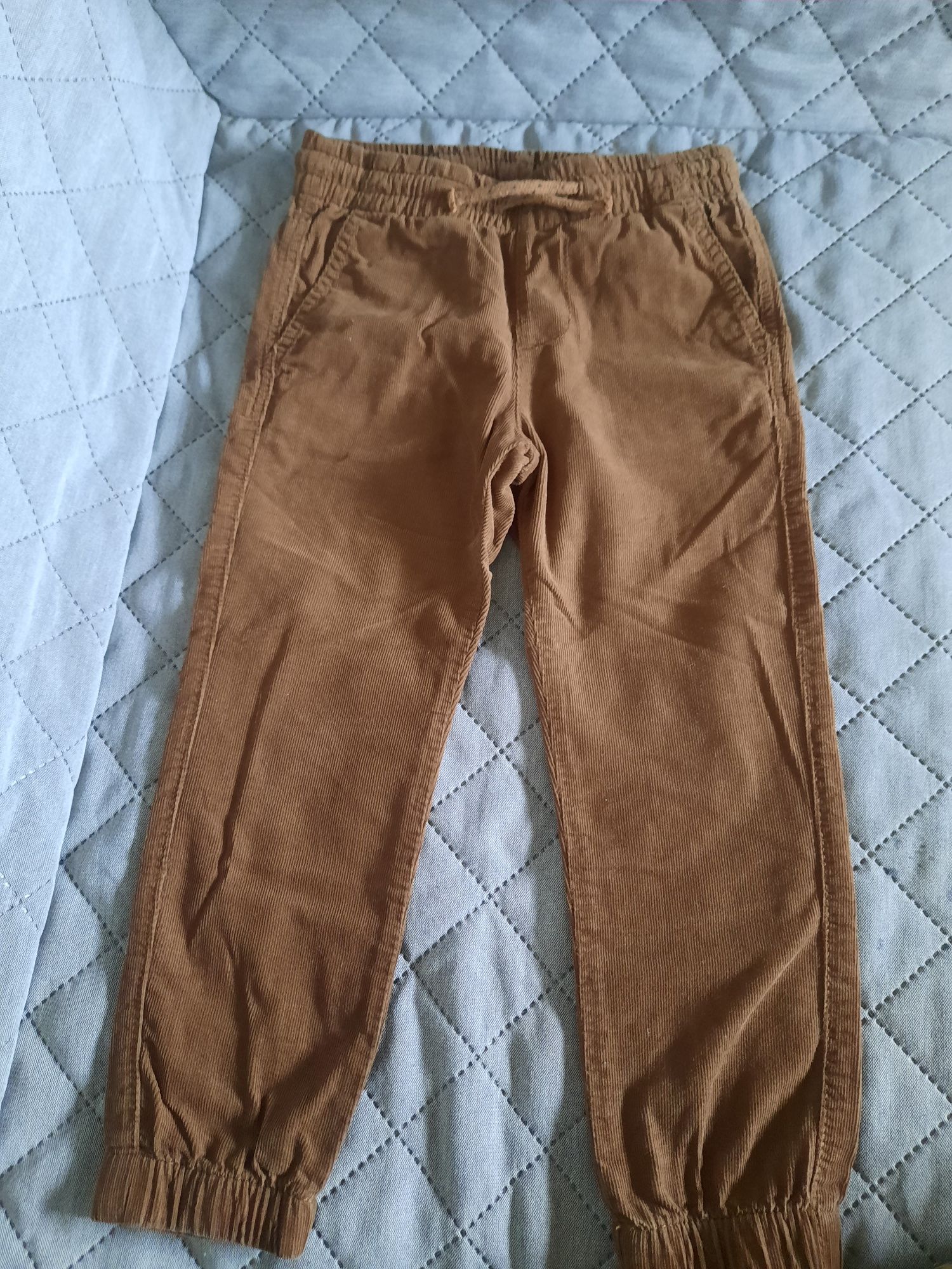 Вельветовые штаны H&M 4-5 лет