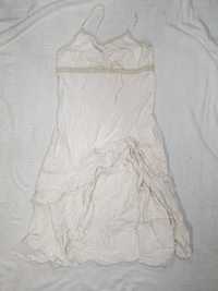 Letnia sukienka r. 38 wielowarstwowa koronkowa jasnobeżowa