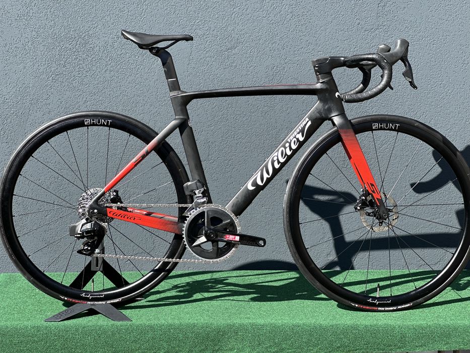 Karbonowa szosa Wilier Cento 10 SL Sram Rival AXS HUNT Ritchey roz.52