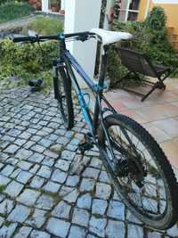 Bicicleta Rockrider BTT