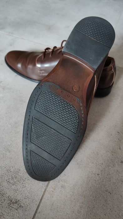 Buty dla chłopca na komunię rozm. 34