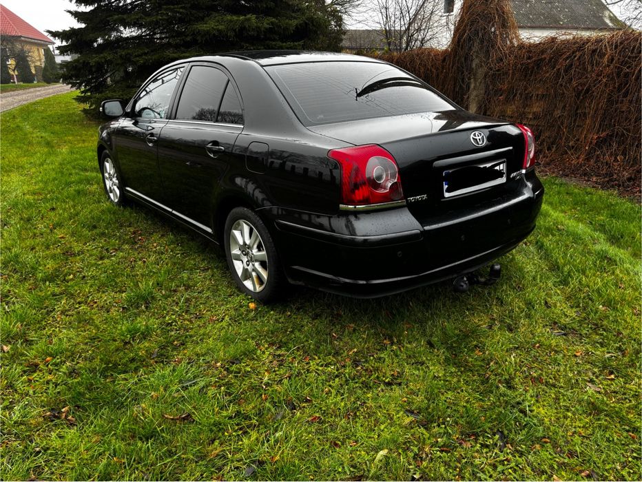 Toyota Avensis 2.2 D4D 2007 W pełni sprawna Xenon