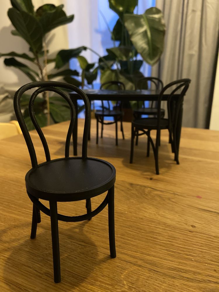 Mebelki dla barbie Stół+ krzesła