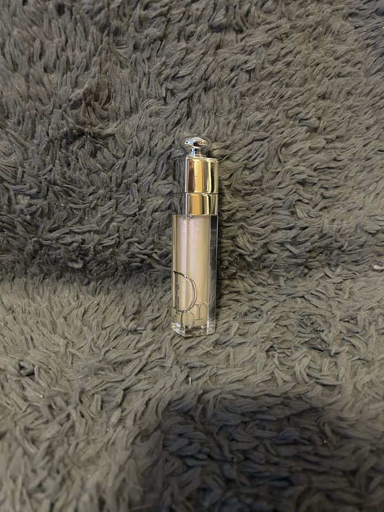 Christian Dior błyszczyk Addict Lip Maximizer