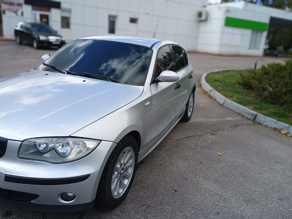 Продам BMW 1 series