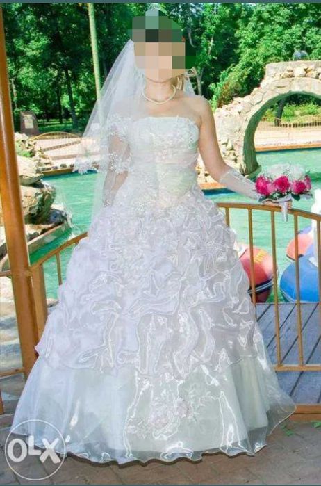 Весільна сукня колір шампань