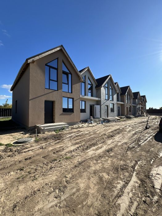 Таунхаус №8 • 100 м² • власний дворик • з комплектацією!