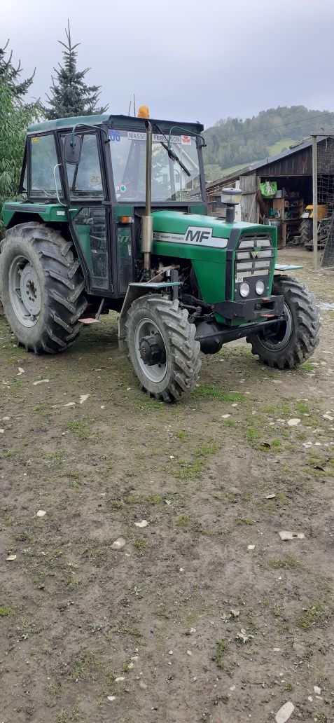 Ciągnik 579 imt massey