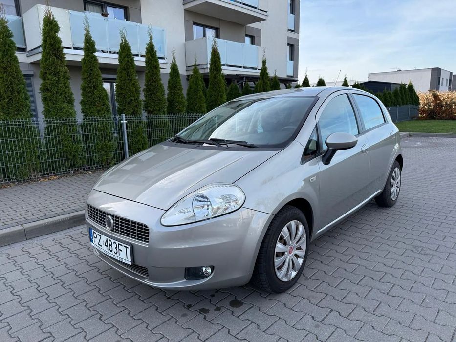 Fiat Grande Punto Salon Polska , stan idealny , serwisowany przebieg 125000