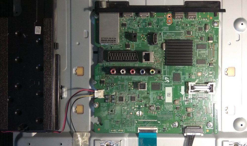 SAMSUNG UE39F5300 под разборку