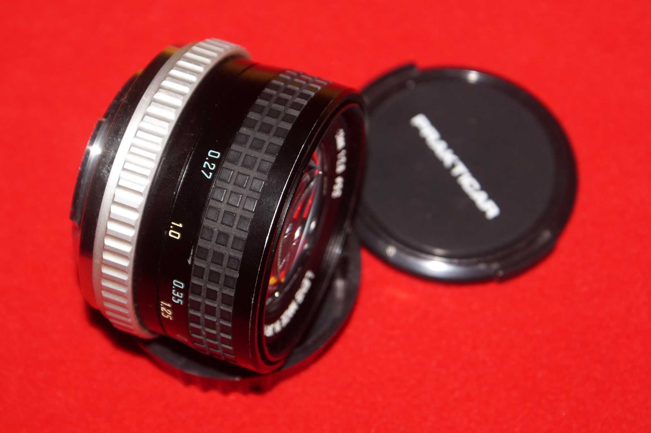 Pentax Hoya 24mm f/2.8