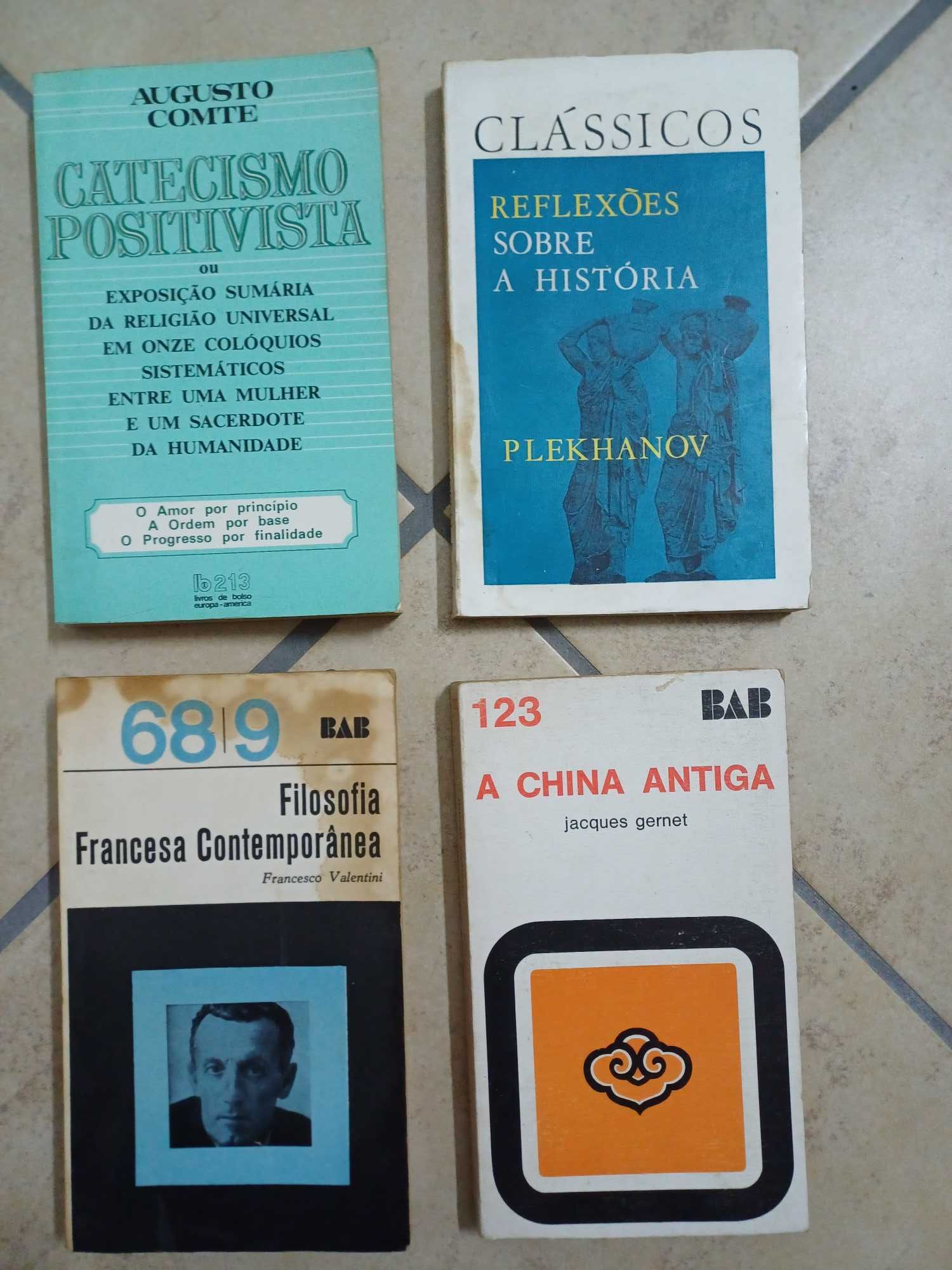 Varios livros antigos