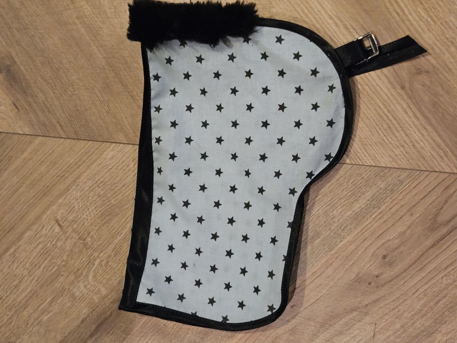 Zestaw dla mery z ogłowiem i derkami dla hh