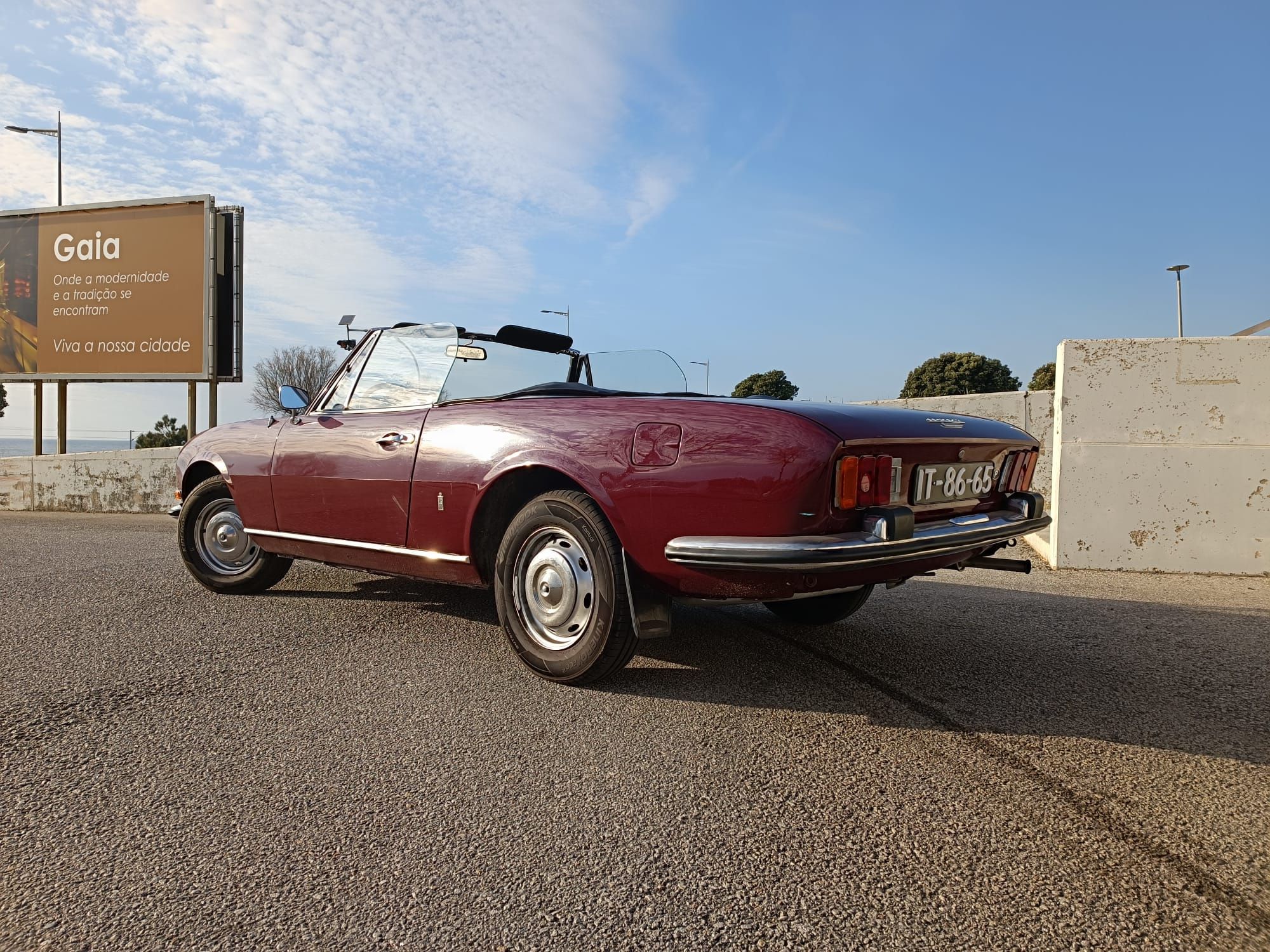 Peugeot 504 Cabrio 2.0 Injeção (1974)