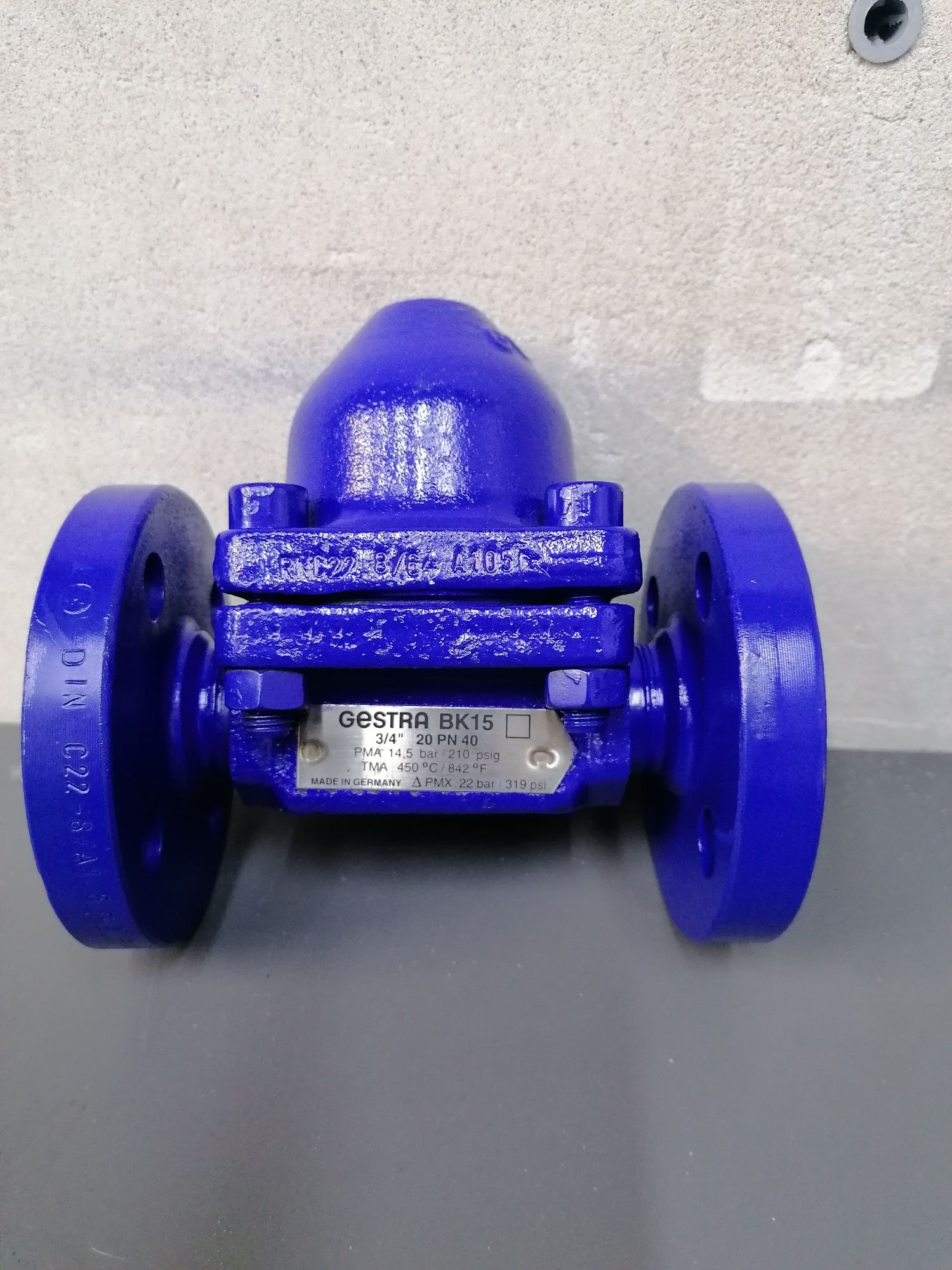 Odwadniacze termostatyczne GESTRA BK15 PN40 DN15 DN20 DN25 DN40 DN50
