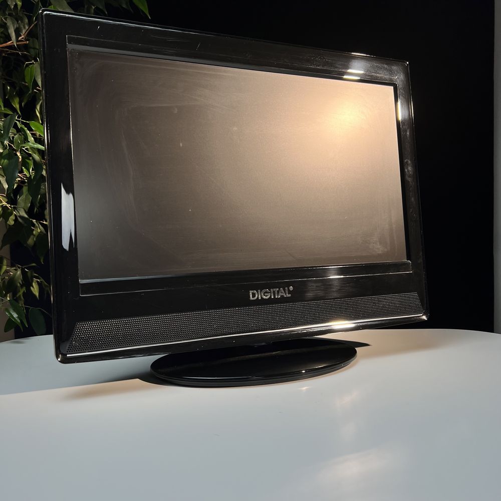 Телевізор 19" LCD DIGITAL DL-19JT89