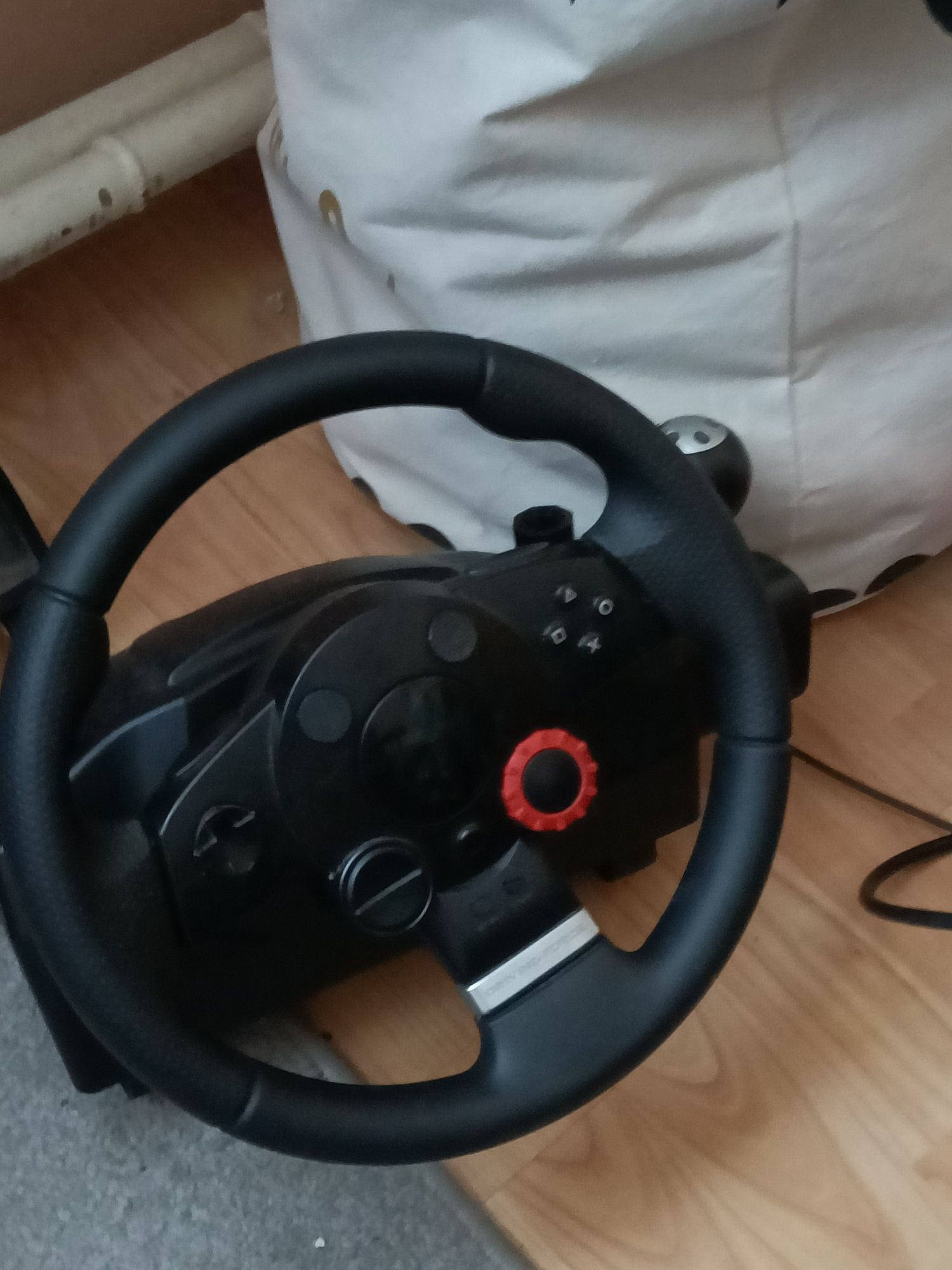 kierownica logitech driving force gt