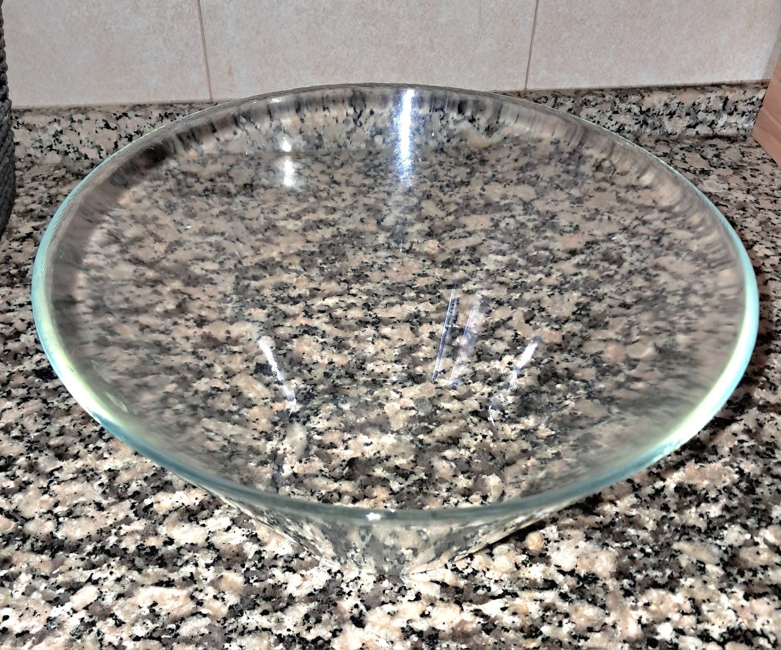 2 Taças Saladeiras de vidro com 28cm de diâmetro