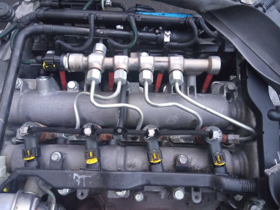 Wtryskiwacze Fiat Sedici 2.0 MTJ 10r 0445/110/299 Siedlce