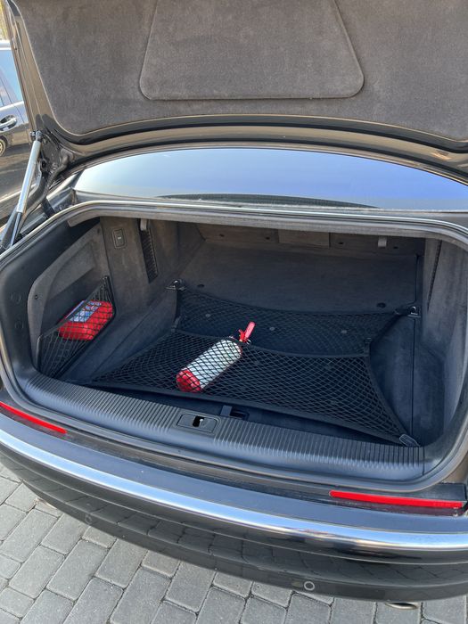 Продам ауди а8 д3