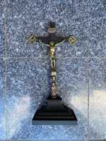 Crucifixo com Cristo Bronze séc XVIII Arte Sacra 46 cm