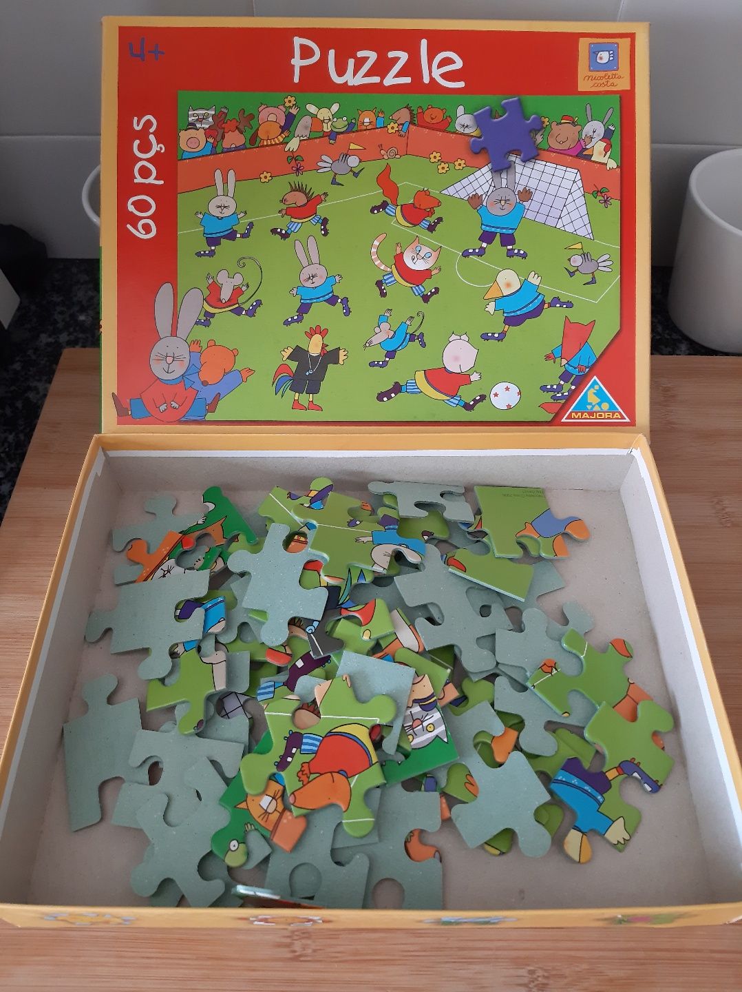 Puzzle de 60 peças da marca Majora