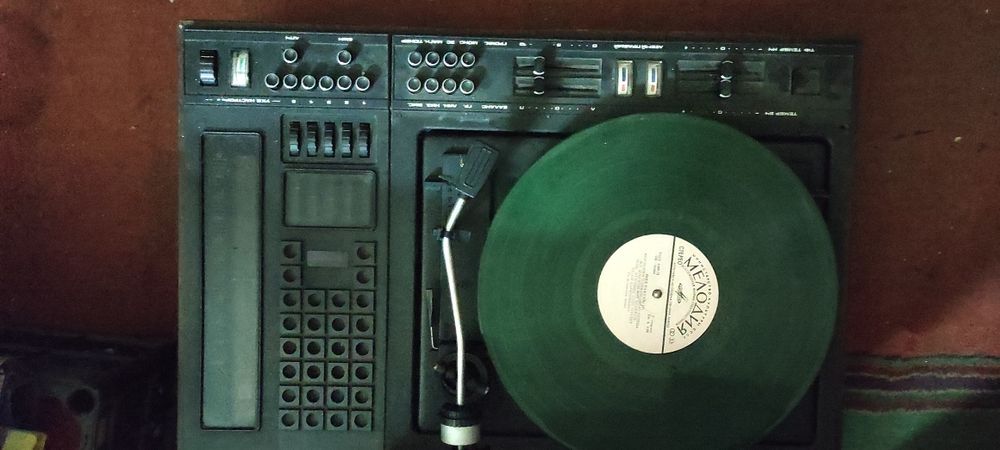 Эстония-008 радиола