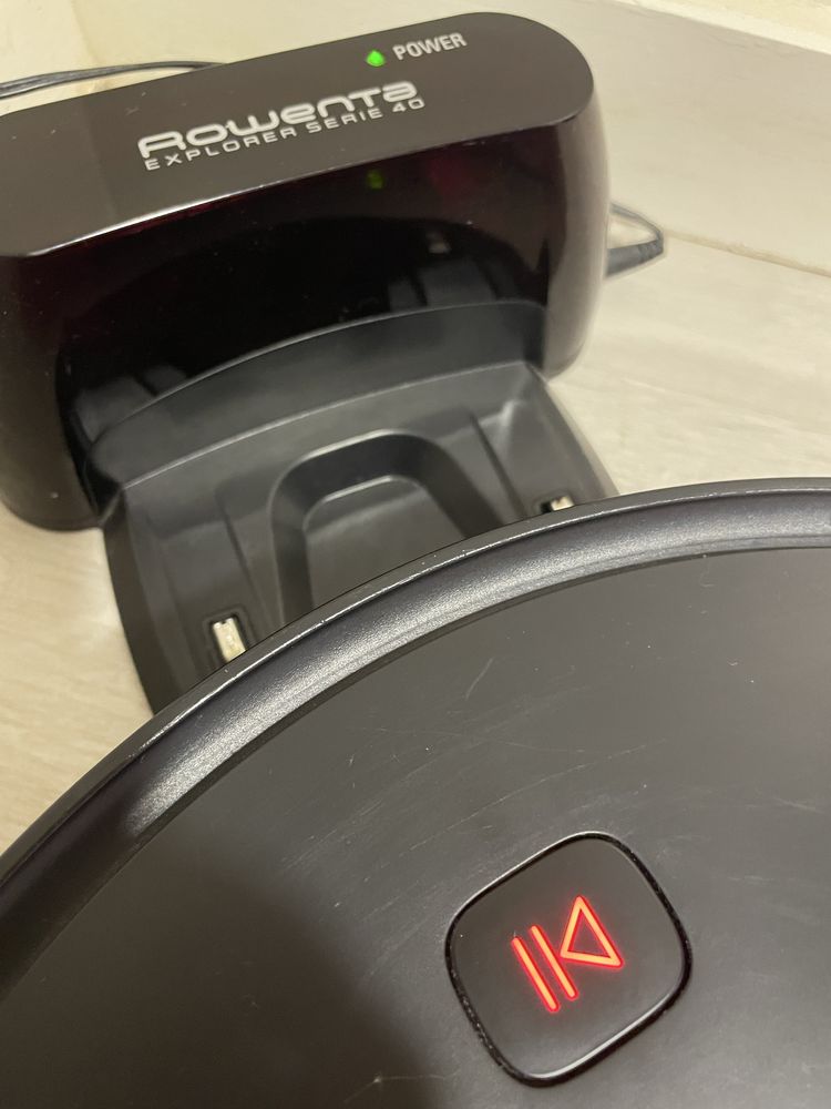 Aspirador robot Rowenta X-plorer