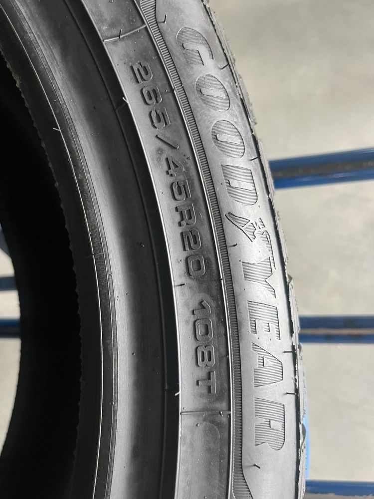 265/45/20 R20 Goodyear Ultra Grip  Ice2+ 4шт нові зима