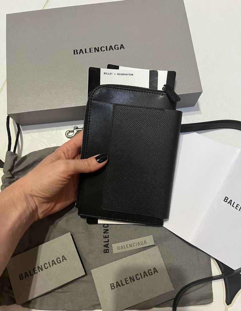 Кошелек/портмоне Balenciaga Passport Wallet Баленсиага премиум
