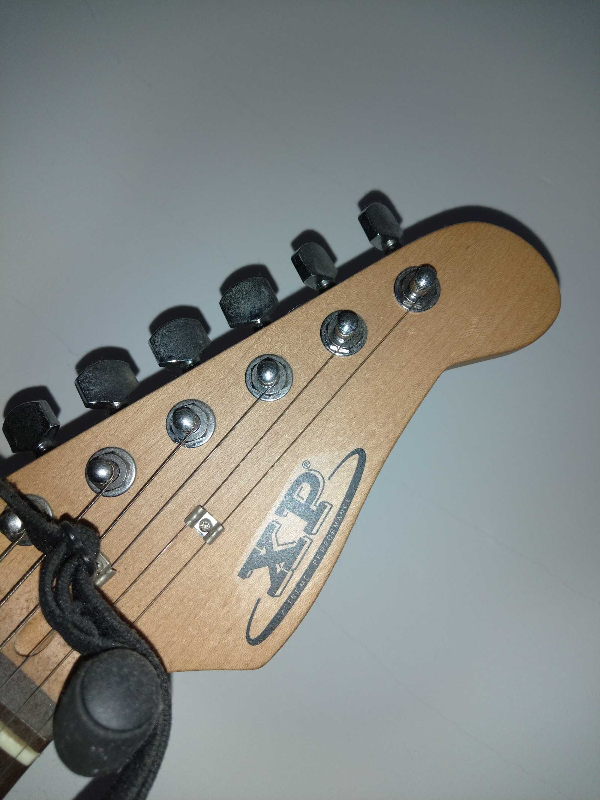 Guitarra electrica Stag com amplificador