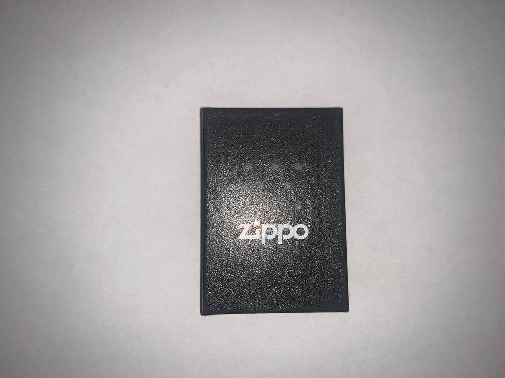 Запальничка Zippo оригінальна