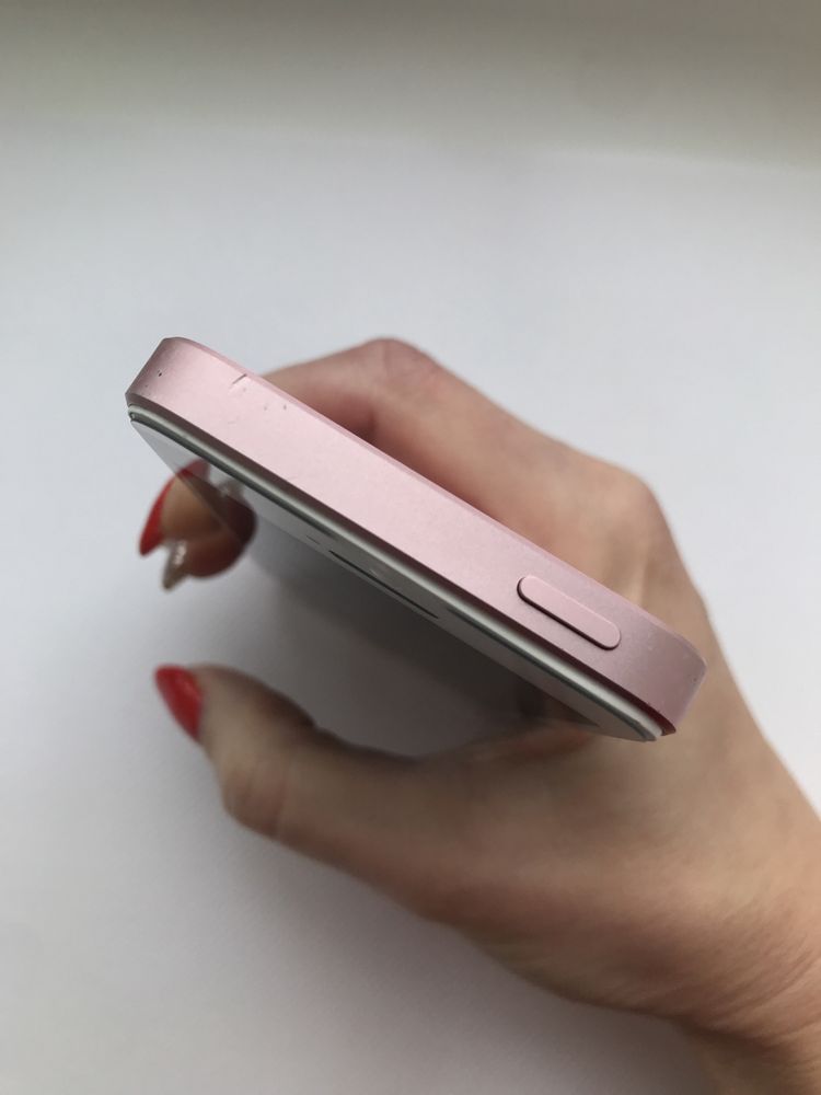 ХІТ Iphone se 2016 16gb Rose gold