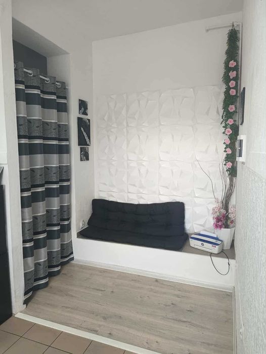 Wynajmę lokal usługowy /handlowy / biuro