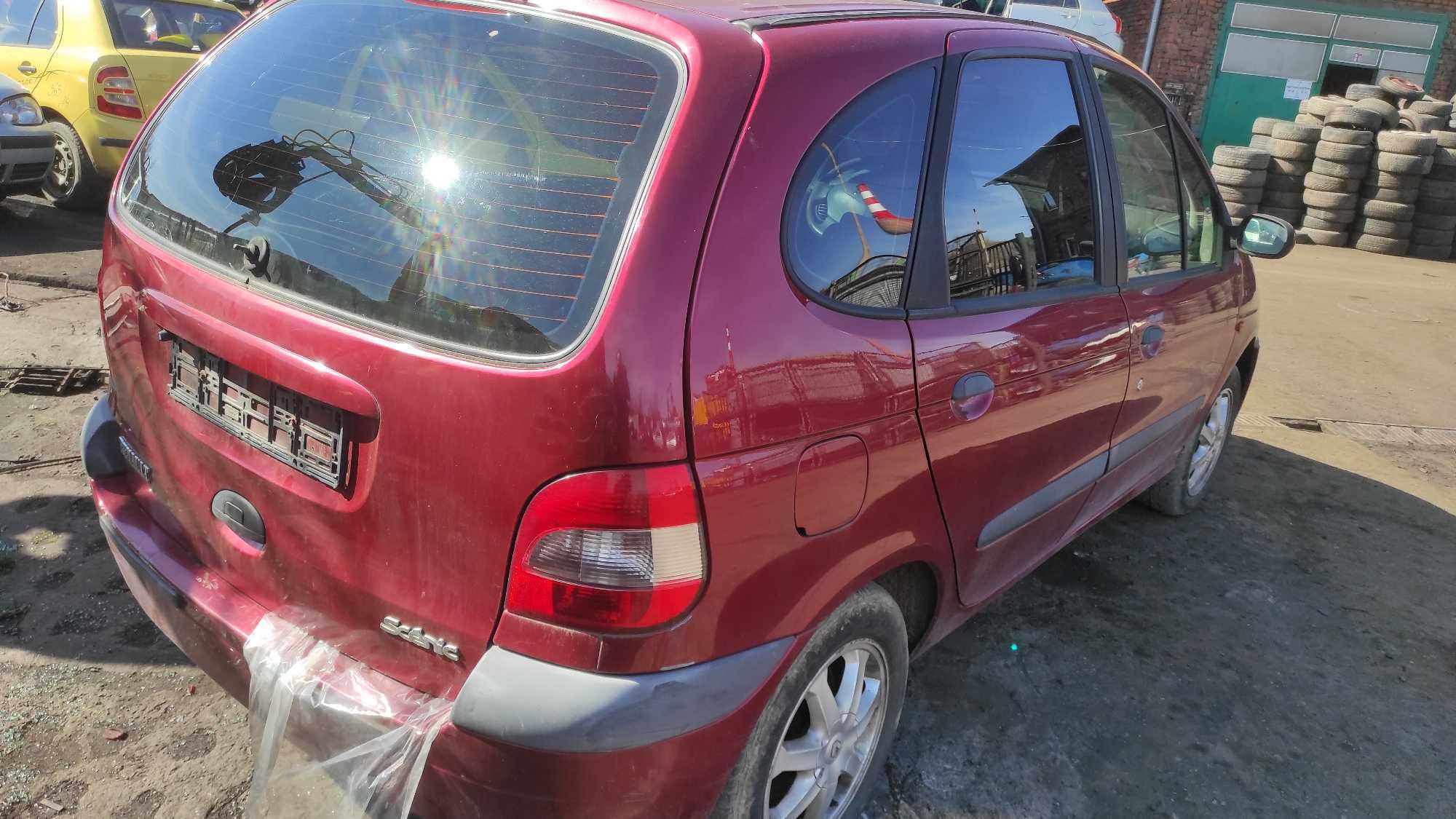 Renault Scenic I Lift NV713 maska przednia FV części/dostawa