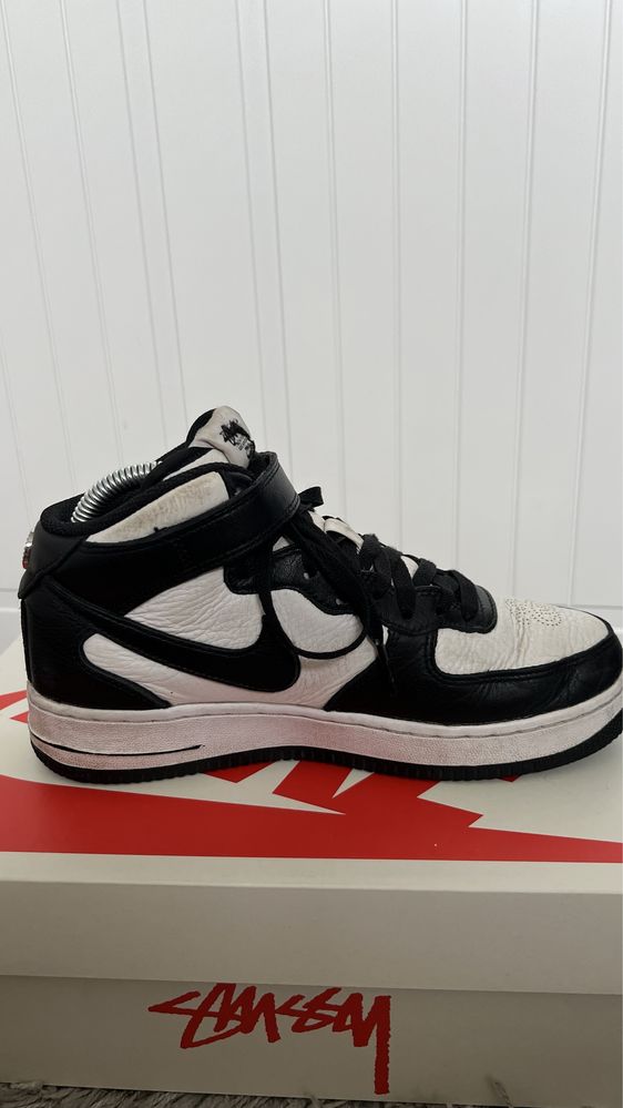 Buty Nike air Force 1 mid x Stussy 37,5