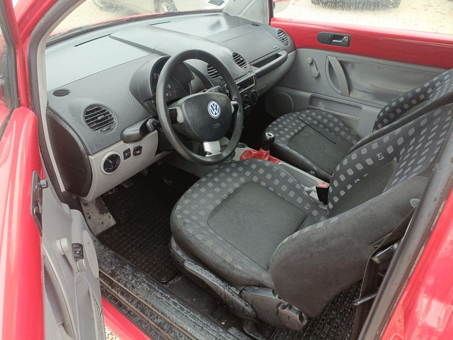 VW Beetle mocny 2.0 LPG z klimatyzacją ważnymi opłatami