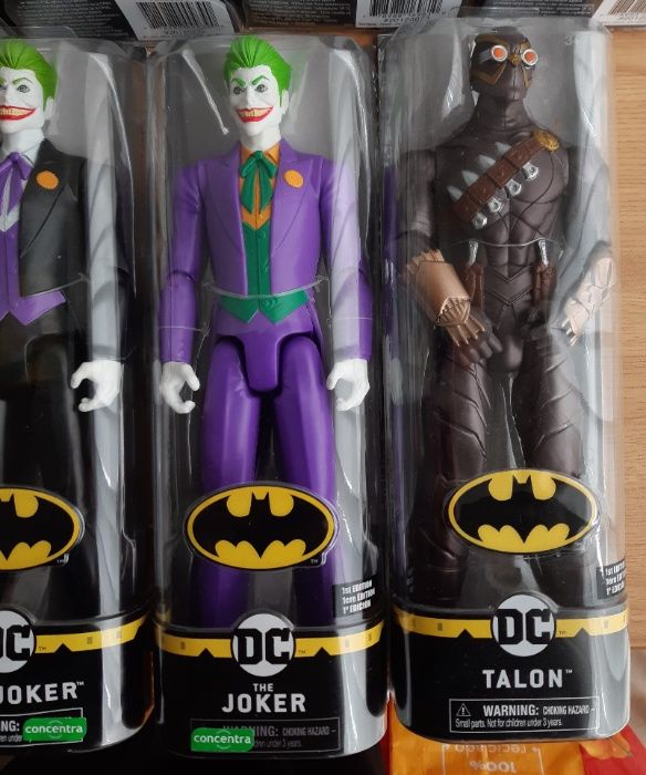 Bonecos Batman, Joker, Robin, Harley Quinn, etc.