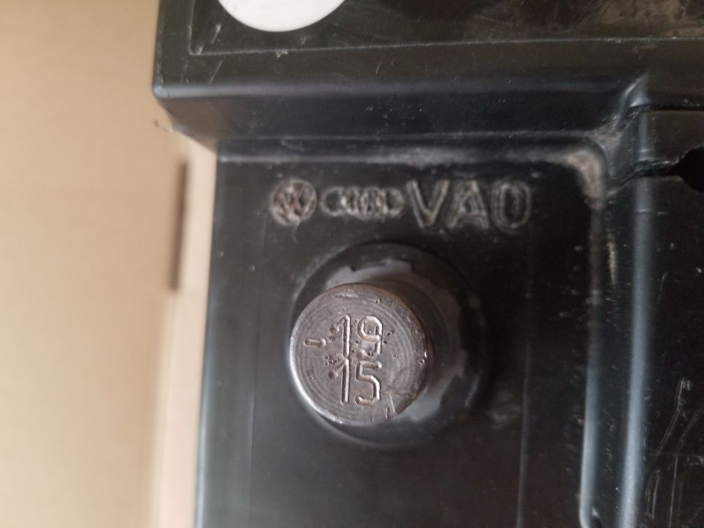 Продам акумулятор  VARTA 5K0915105M 12V110Ah850A EN