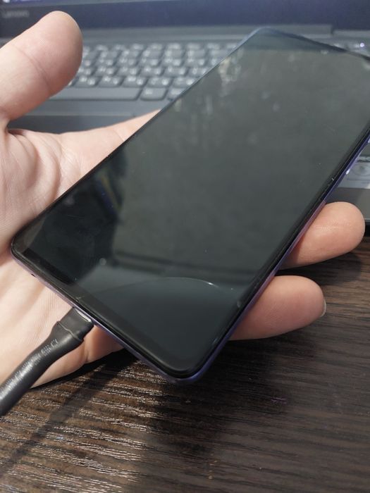 Телефон Samsung A72 на запчастини