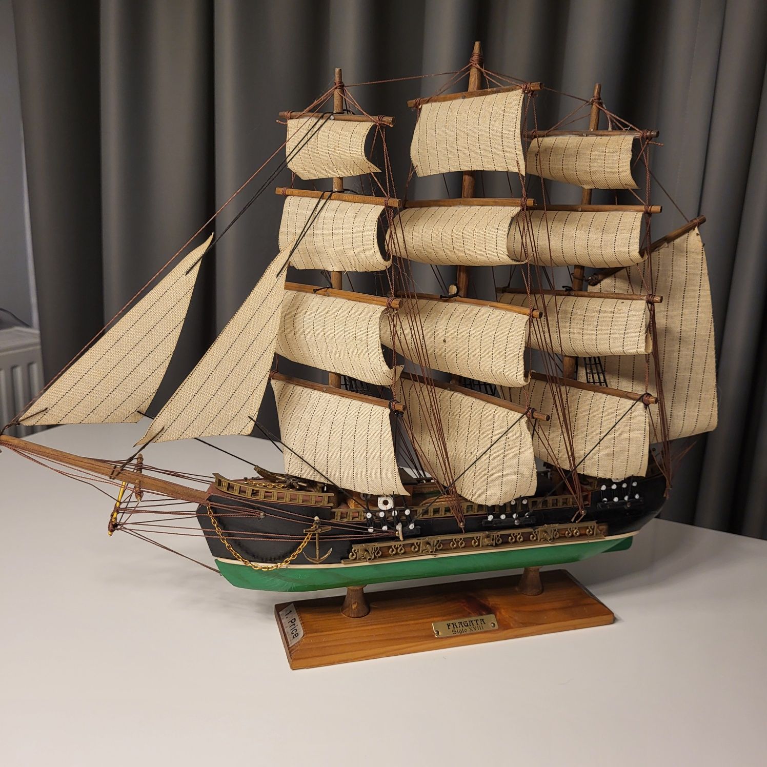 Model żaglowca Fregata Siglo XVIII
