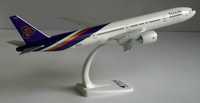 Aviões de coleção - THAI Airways Boeing 777-300-ER com 37 cm