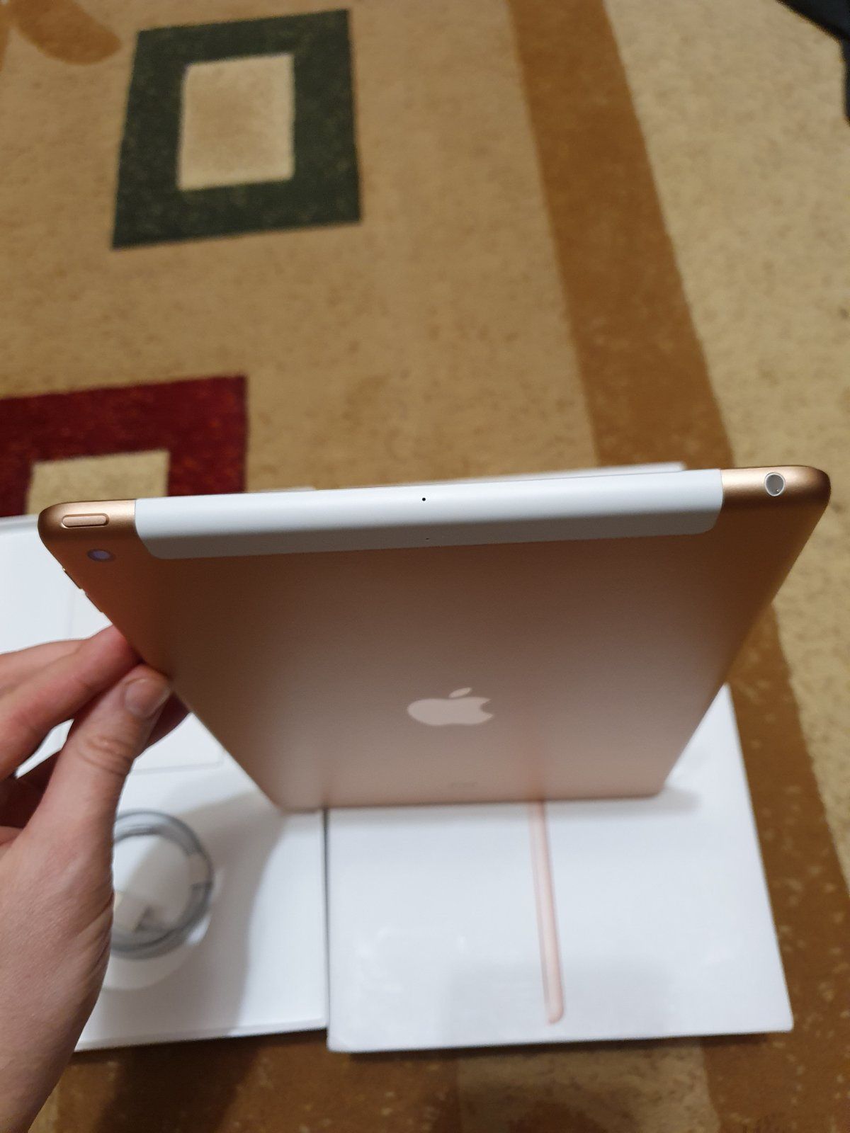 Новий iPad 10.2-inch 7th Gen A2198 Gold – Cellular LTE 2019