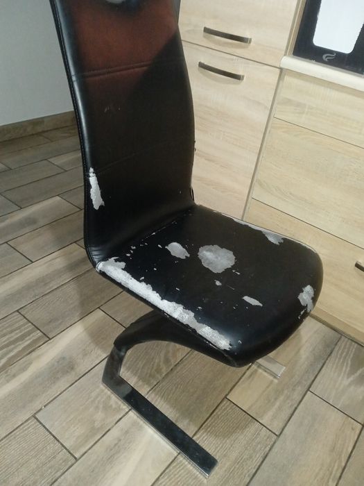 Krzesła na plozach- oddam za darmo