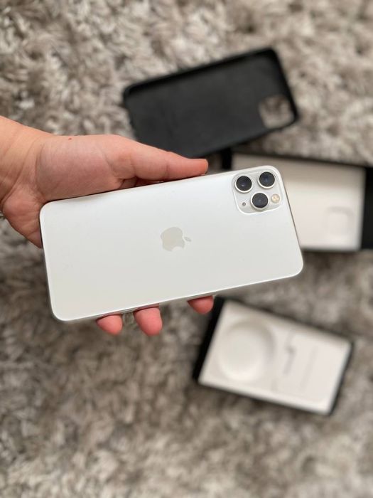 iPhone 11 Pro Max 256GB Silver – BDB Stan, Nowa Bateria 100% + Etui