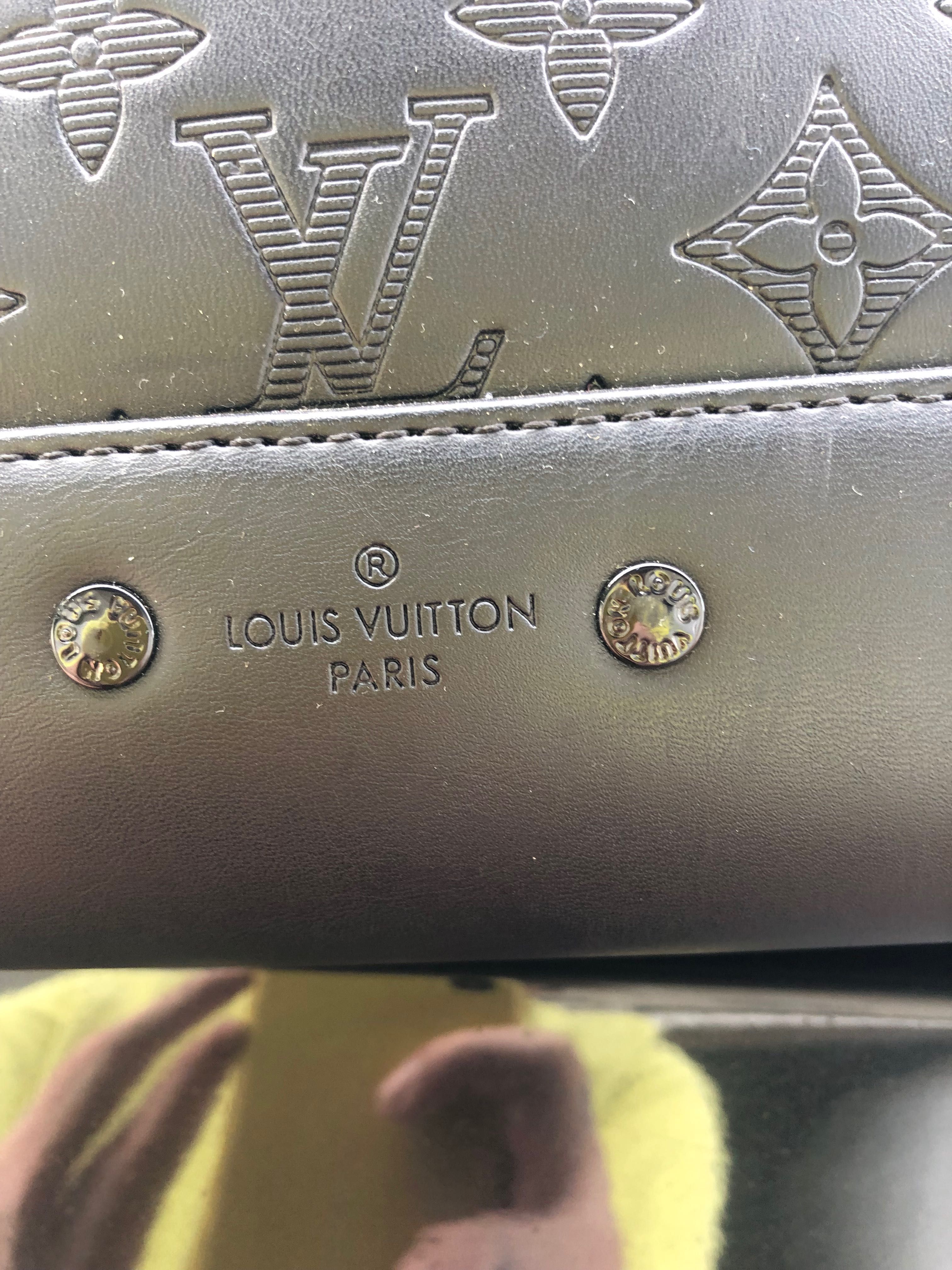 Mochila LV preta