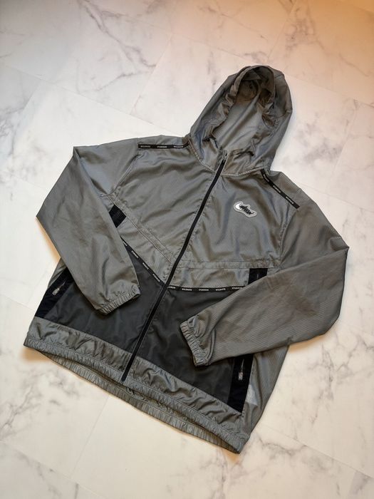 Ветровка NIKE Wild Run Windbreaker