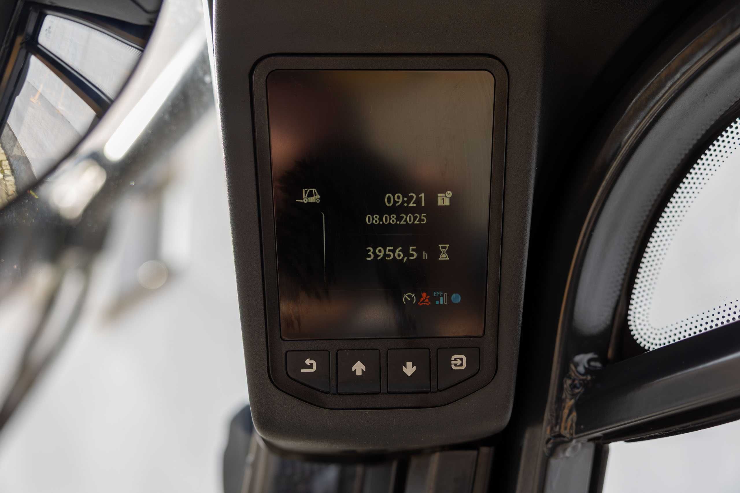 Wózek widłowy LINDE H30T-01, 2021, niski przebieg - 3956mth!